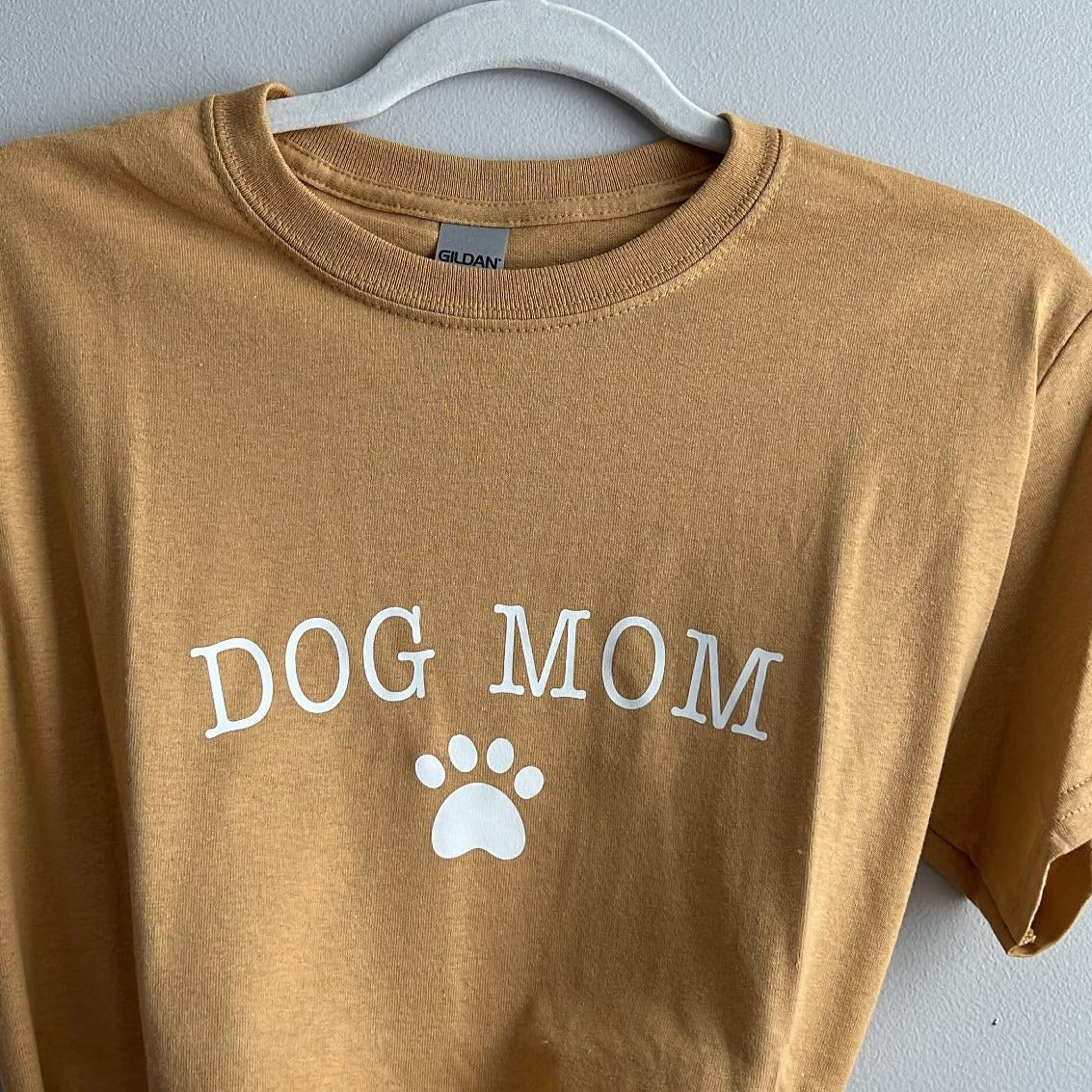Dog Mom Pawprint T-Shirt
